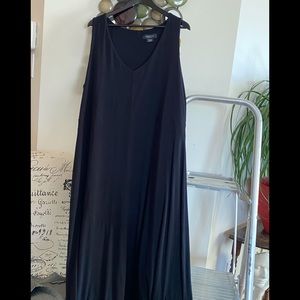 Long maxi dress, comfy jersey material,  size 4x